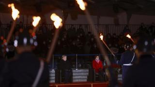 Merkel'e veda töreni: Alkışlarla uğurlandı