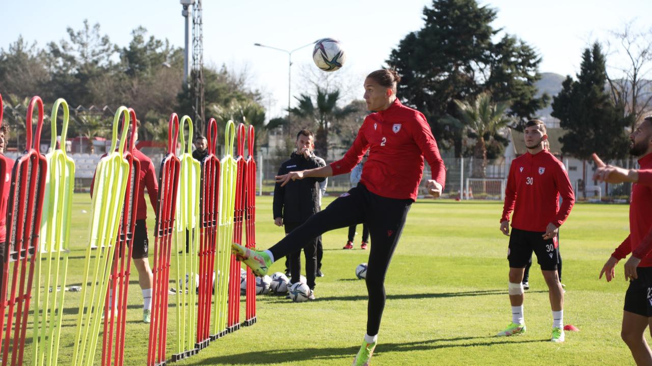 Samsunspor'da hedef ilk yarının son 5 maçını kazanmak