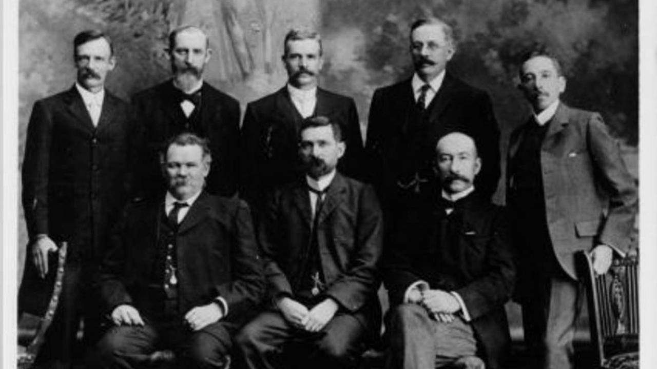 Chris Watson ( 27 Nisan - 18 Ağustos 1904 )