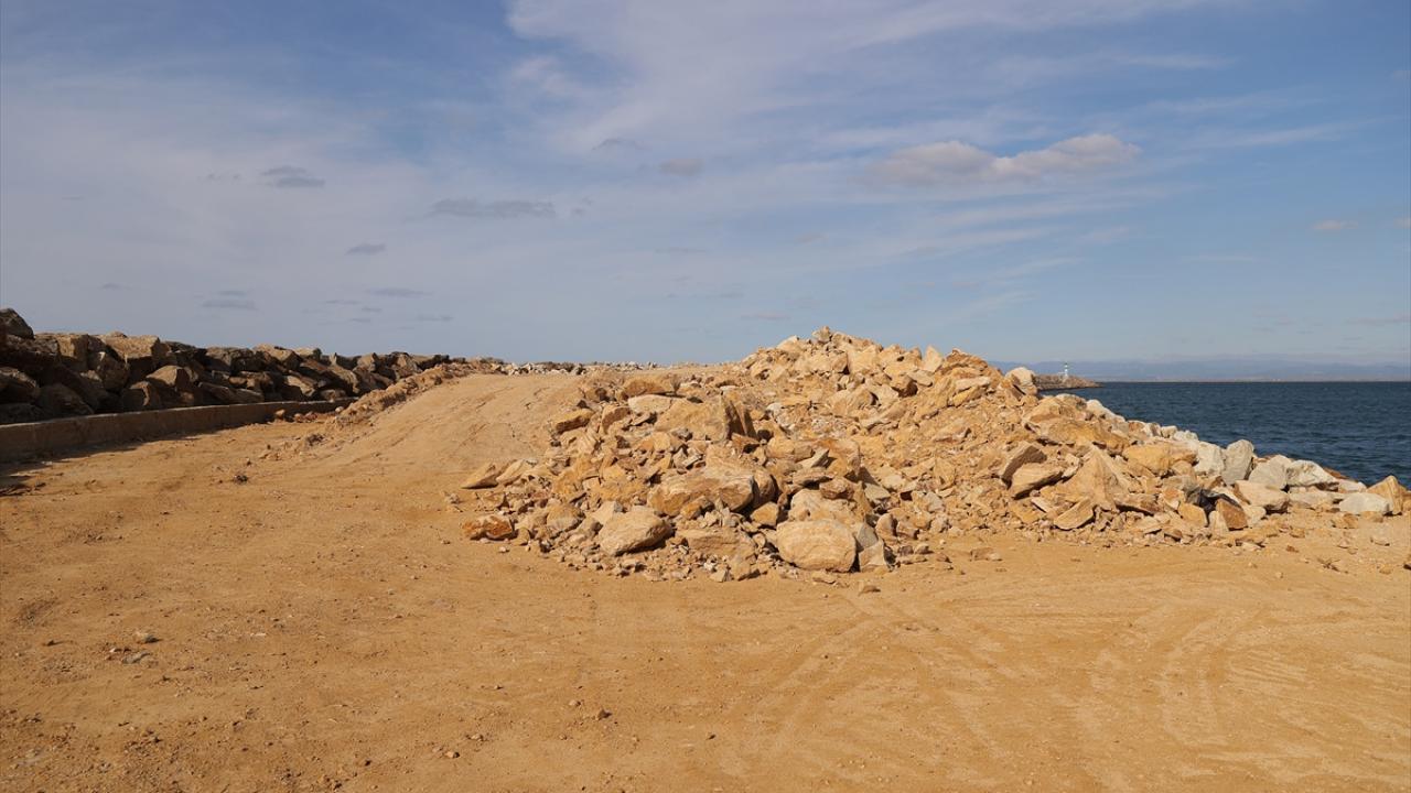 Ticareti ve turizmi canlandıracak