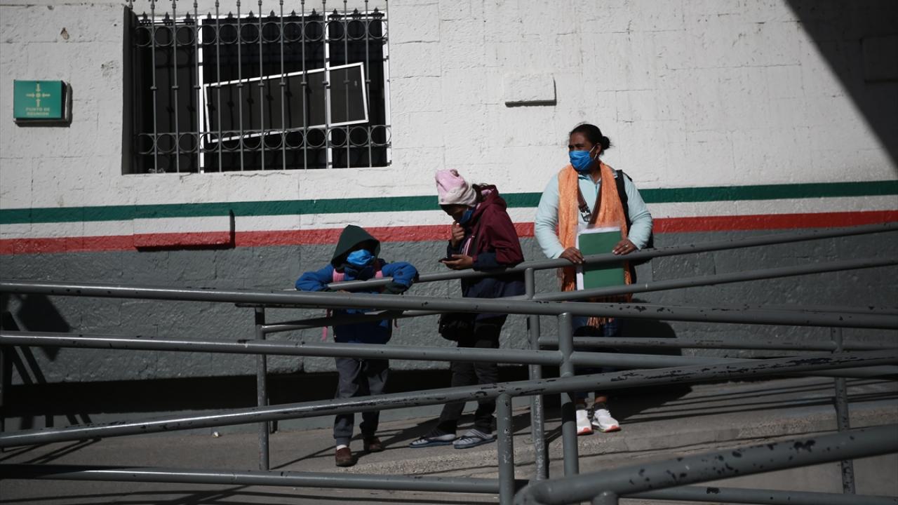 Biden, "Meksika’da Kal" isimli düzenlemeyi yürürlükten kaldırma sözü vermişti