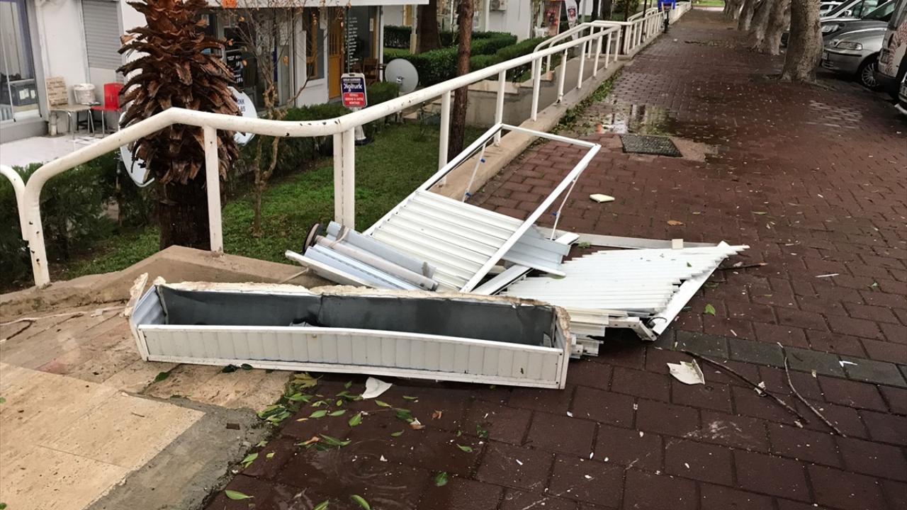 Hava yolu trafiği de etkilendi