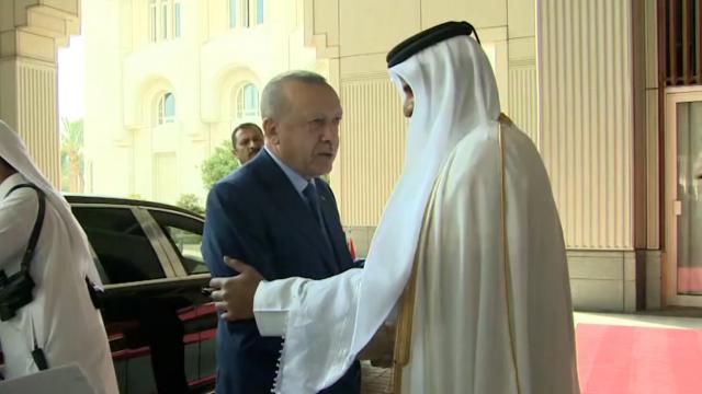 Cumhurbaşkanı Erdoğan Katarda onuruna verilen yemeğe katıldı