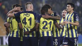 Fenerbahçe, Çaykur Rizespor'u farklı geçti