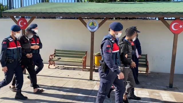 Mersinde küçükbaş hayvan çaldığı iddia edilen 2 kişi tutuklandı