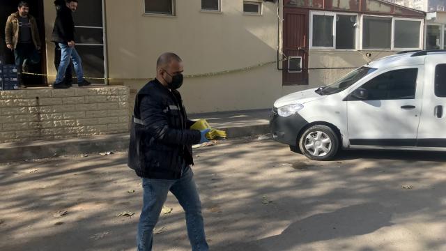 Kahramanmaraşta silahlı saldırıya uğrayan iş yeri sahibi yaralandı