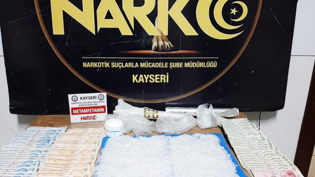Kayseride uyuşturucu operasyonunda 2 şüpheli yakalandı