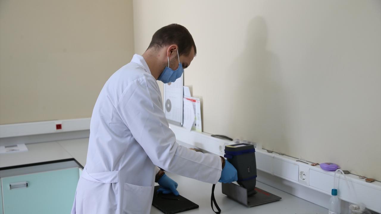 "Gök taşı diye çakıl taşı alan insanları duyduk"