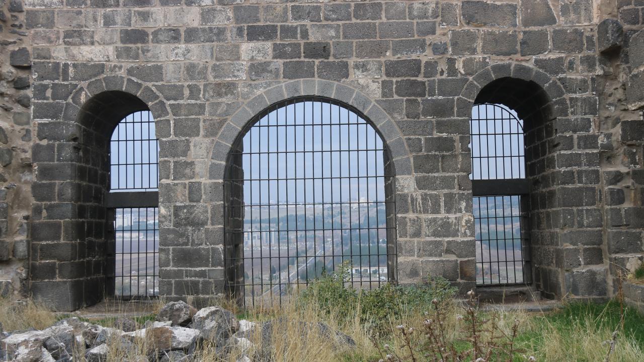 “10 asır önce dönemin çağdaş kaynaklarıyla birebir örtüşüyor”