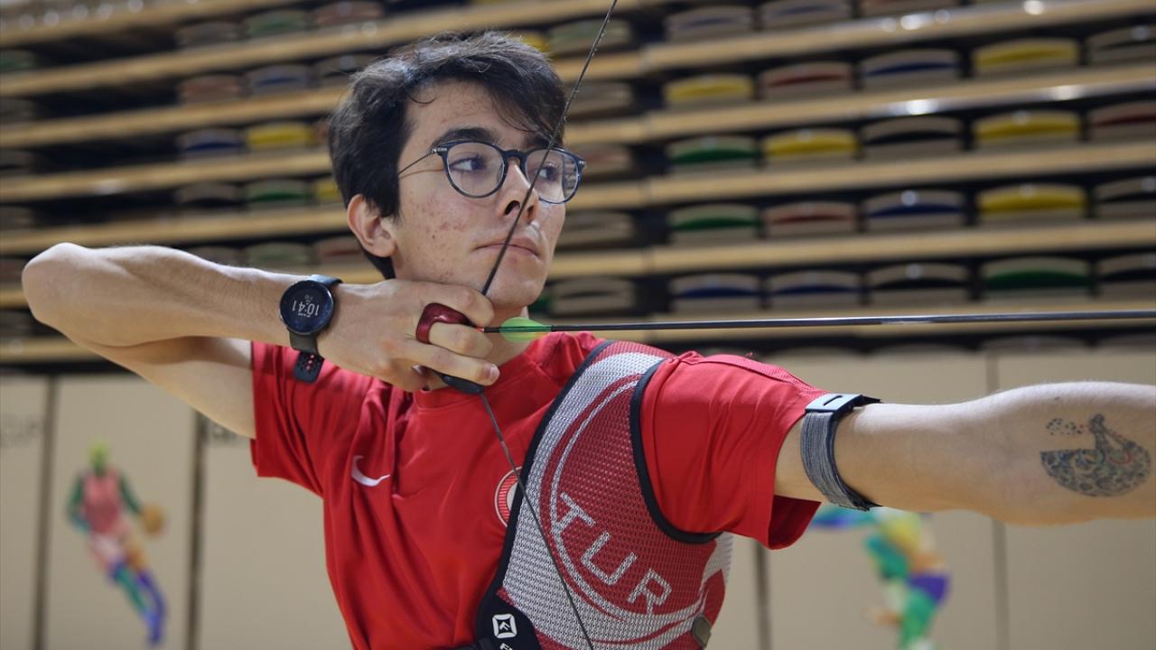 Disiplinli çalışma ve aile desteği başarıyı getirdi