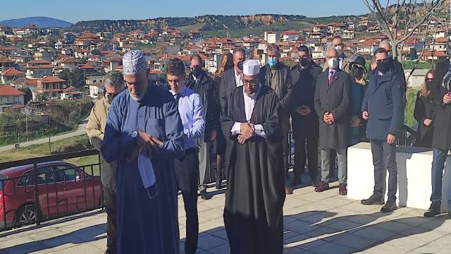 Yunanistanda Osmanlı mezarlığında bulunan naaşlar defnedildi