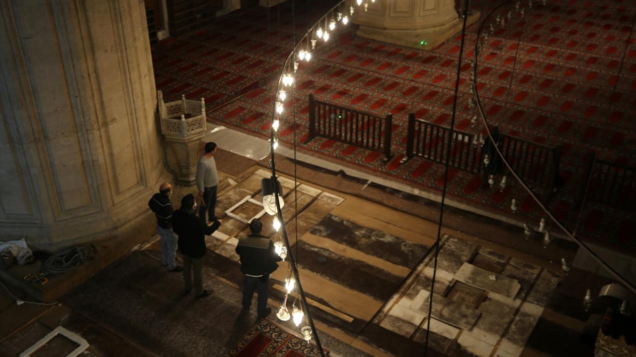 Ziyarete ve ibadete açık olacak