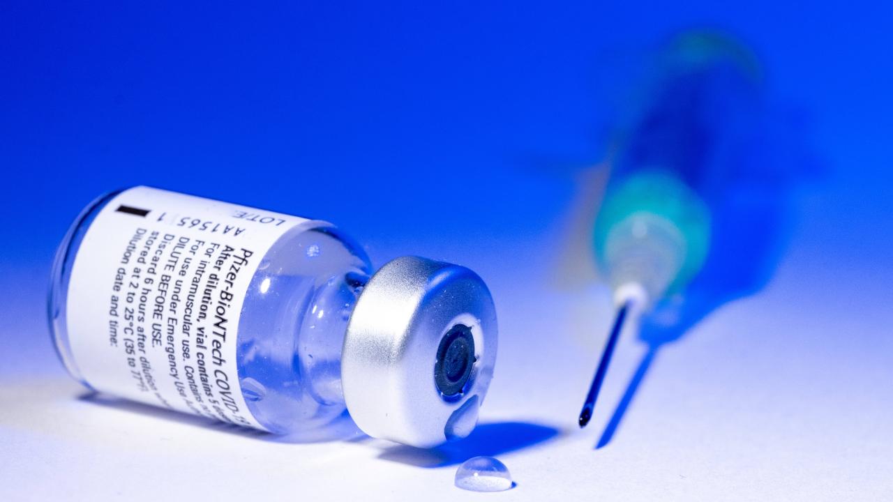 AŞI VARYANTA KARŞI KORUYOR MU?