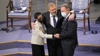 Nobel Barış Ödülü bu yıl ifade özgürlüğünü savunan gazetecilere verildi