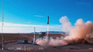 New Shepard uzay aracı 6 yolcusuyla fırlatıldı