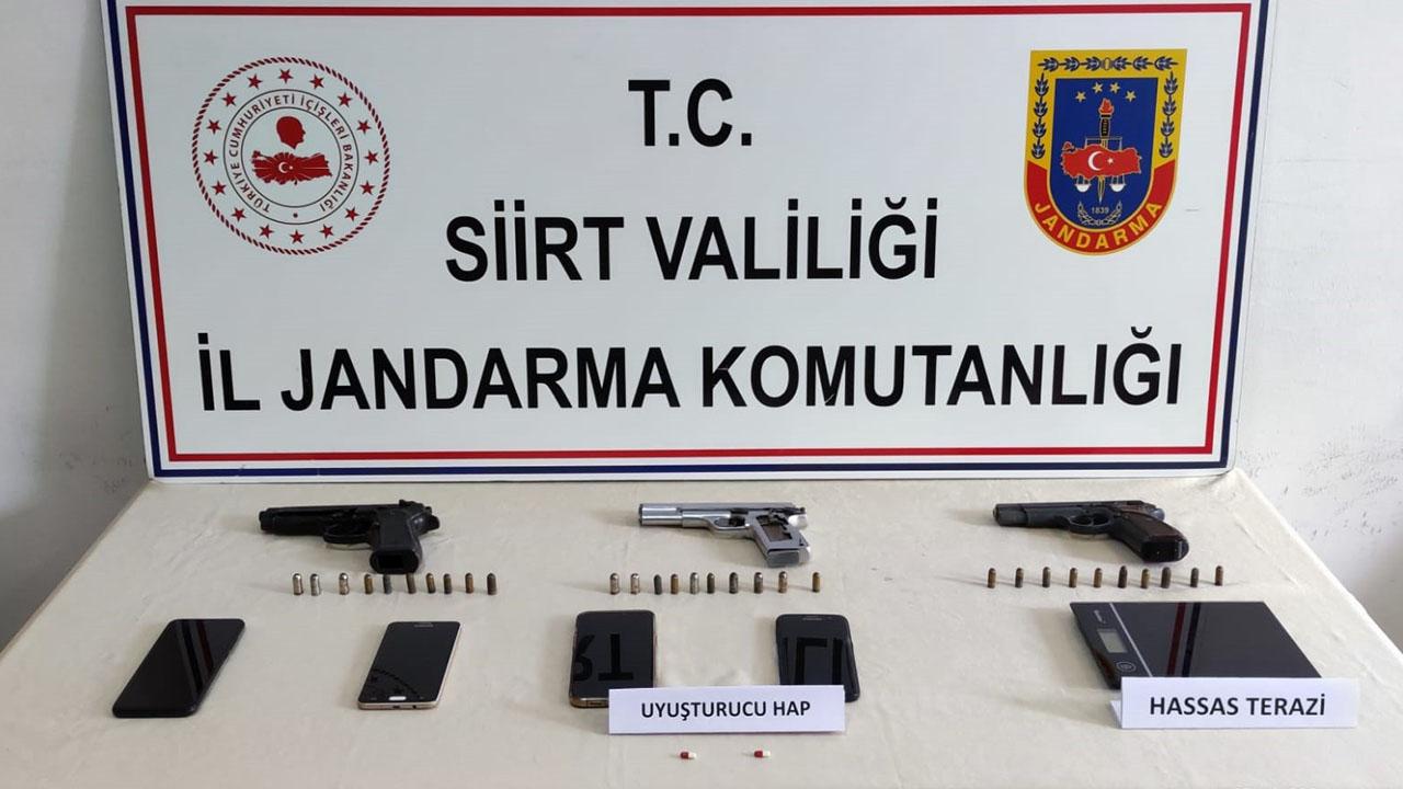 Siirt merkezli uyuşturucu operasyonu: 5 tutuklu