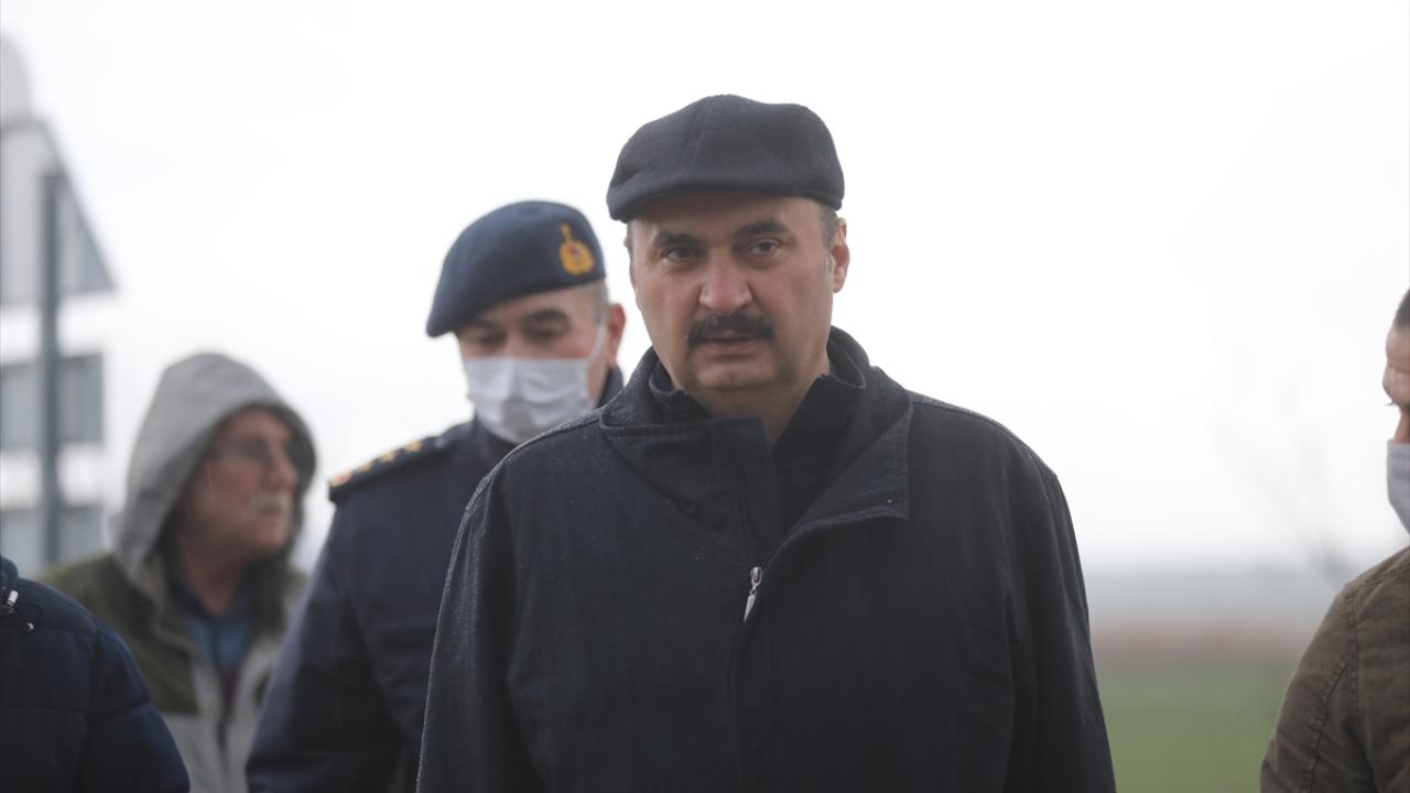 Vali bölgede incelemelerde bulundu