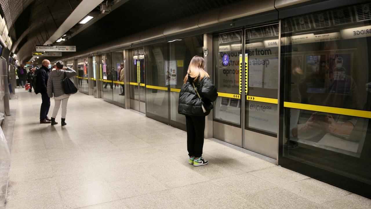 Toplu taşımada yoğunluk azaldı