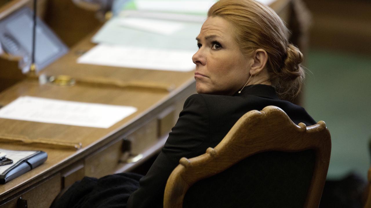 18 yaşından küçük çiftleri zorla ayırmıştı