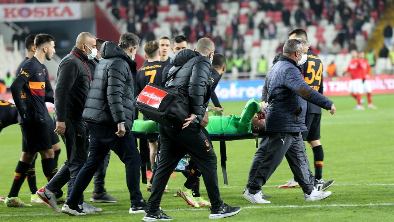 Sivasspor`dan Muslera için "geçmiş olsun" mesajı