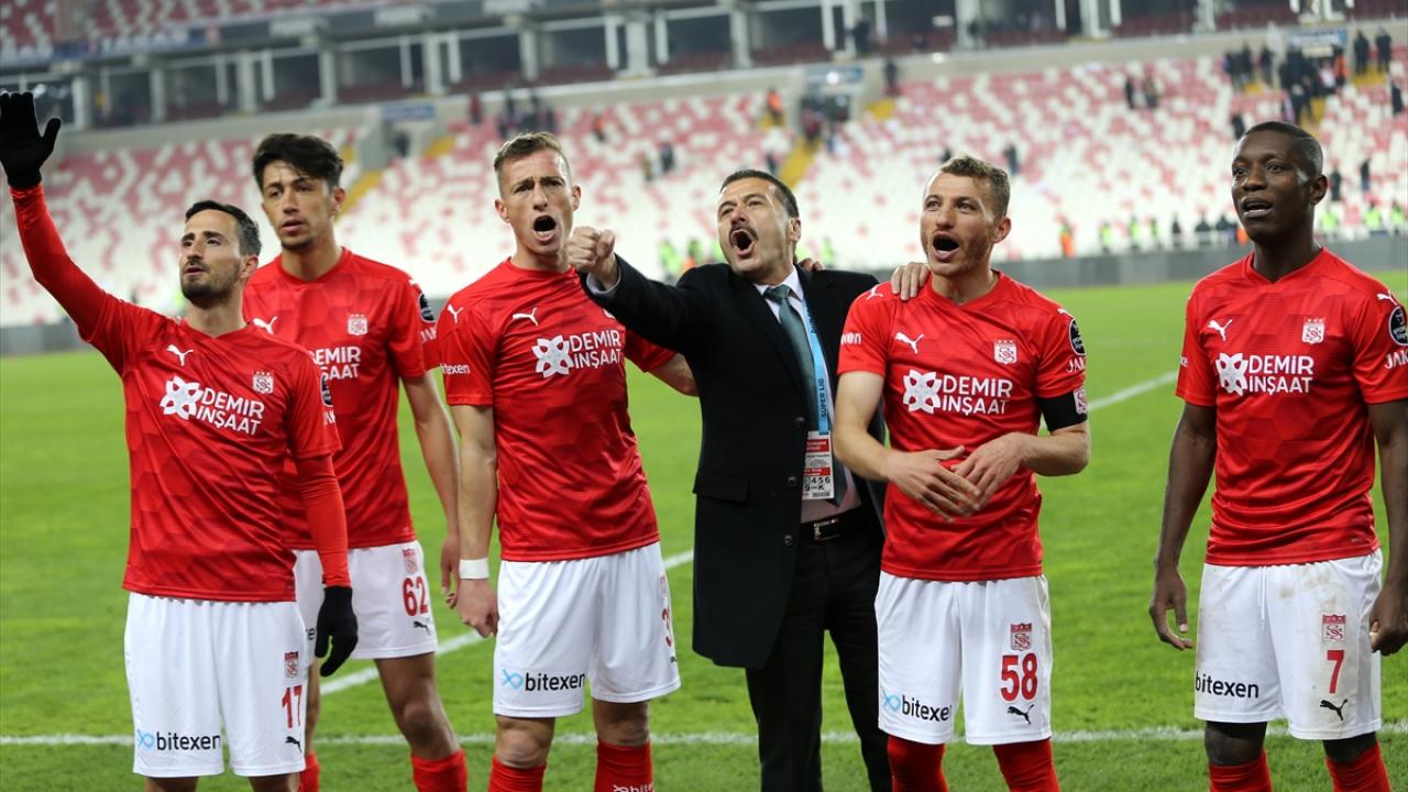 “Memleketinin takımını bırakıp gideceğini sanmıyorum”