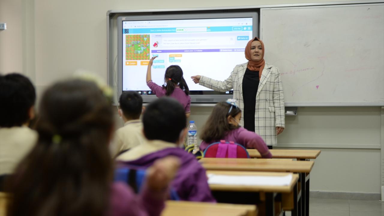 "İyiliğin yayılarak artması, çok büyük mutluluk"