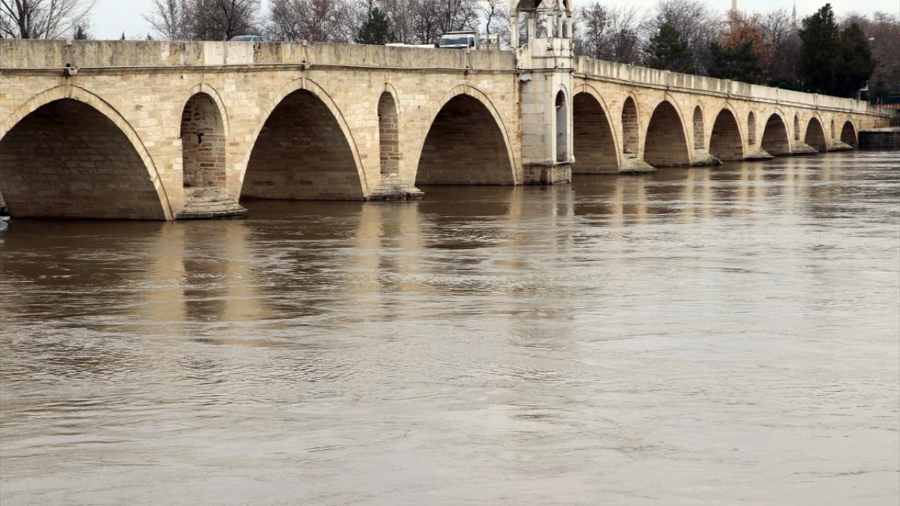 Üreticinin yüzü güldü