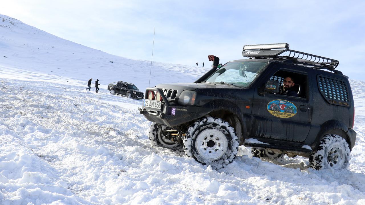 "Toplumda farkındalık oluşturacak işler yapmak istiyoruz"