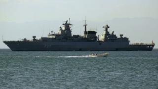 Yaklaşık 20 yıl sonra ilk Alman savaş gemisi Güney Çin Denizi'nde