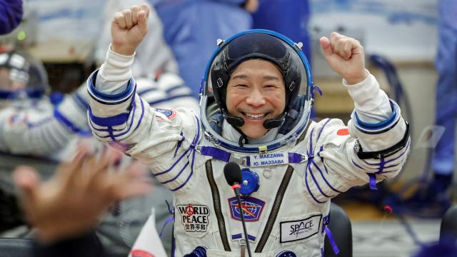 Uzay yolculuğuna çıkan Japon milyarder Maezawa Dünyaya döndü