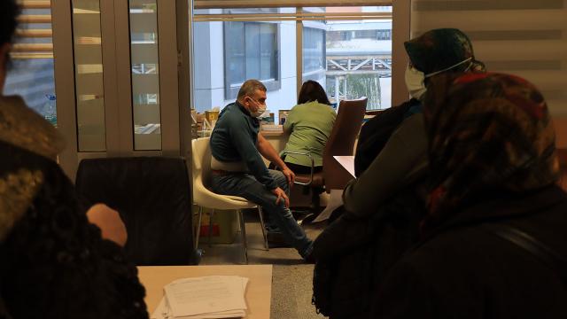 Trakyada aşı merkezlerinde hatırlatma dozu yoğunluğu
