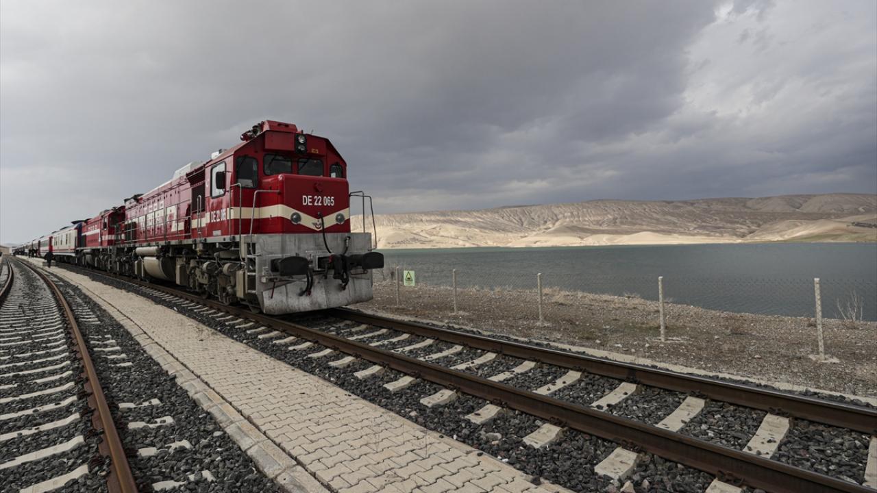 "Yeni evli çift olarak katıldık"