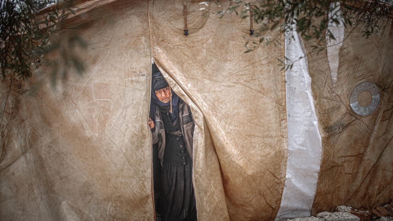 "En az 3 bin 742 aile etkilendi"