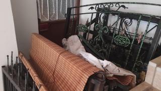 Evlerin bahçe kapılarını çalan 2 şüpheliden biri yakalandı