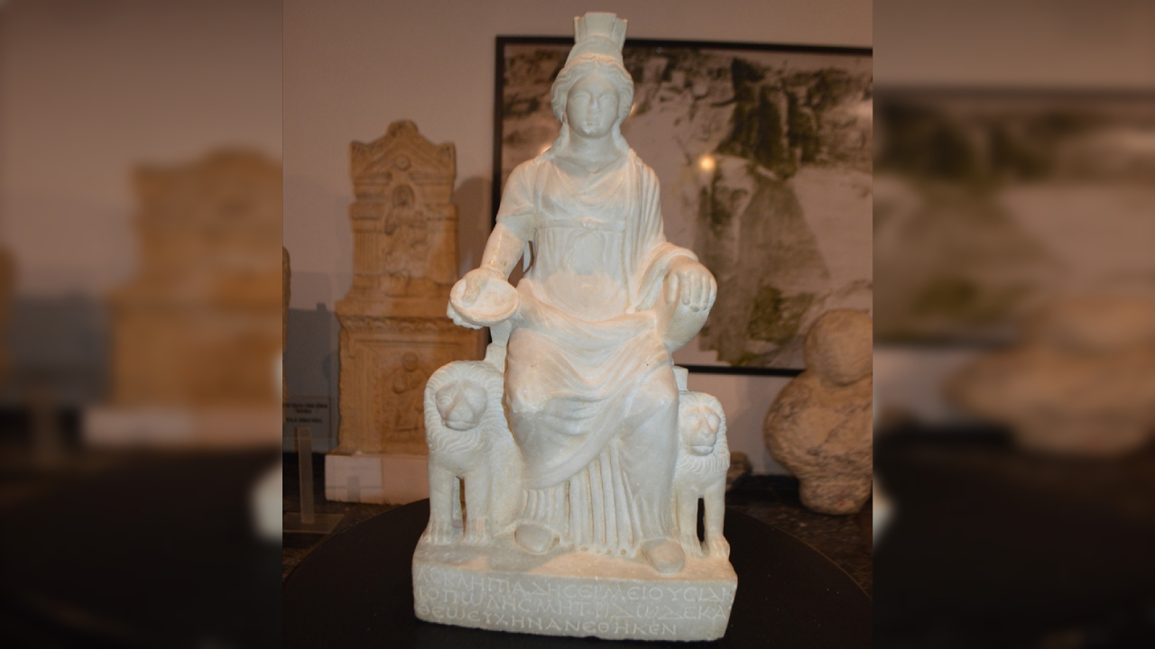 “Afyonkarahisar’da Hitit, Frig ve Tunç devrine kadar giden tarihi eserler var”