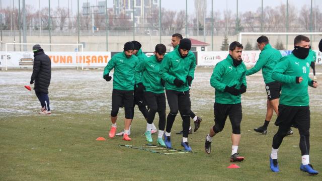 Sivas Belediyespor, Sakaryaspor maçına hazırlanıyor