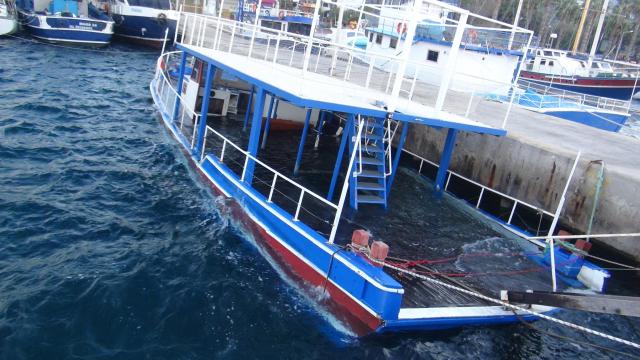 Ahşap tekne battı, sahibine 40 bin lira ceza kesildi