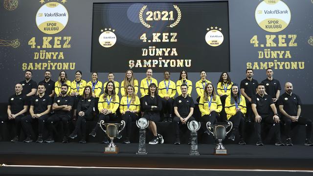 VakıfBankta hedef 5 kulvarda 5 şampiyonluk