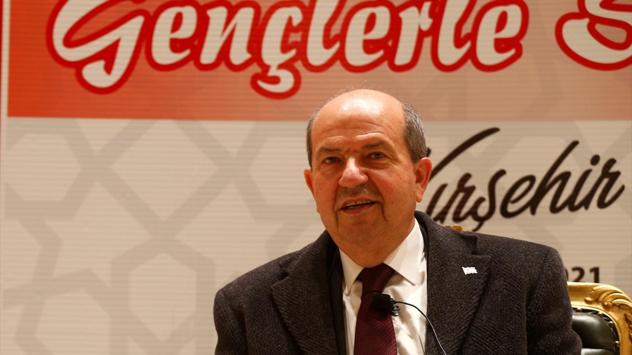 “Türkiye hiçbir zaman gölgesini Kıbrıs’tan çekmedi”