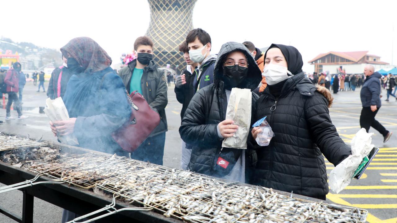 Metin, Rize`de yaz aylarında çok etkinlik yapıldığını dile getirerek şunları kaydetti: