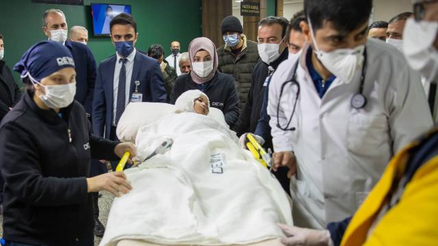Küçük Asiyeye yüz siniri için yama ameliyatı yapılacak