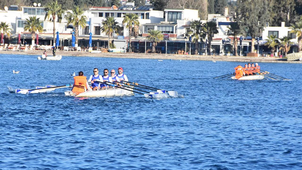 Bodrum'da kürek yarışı heyecanı