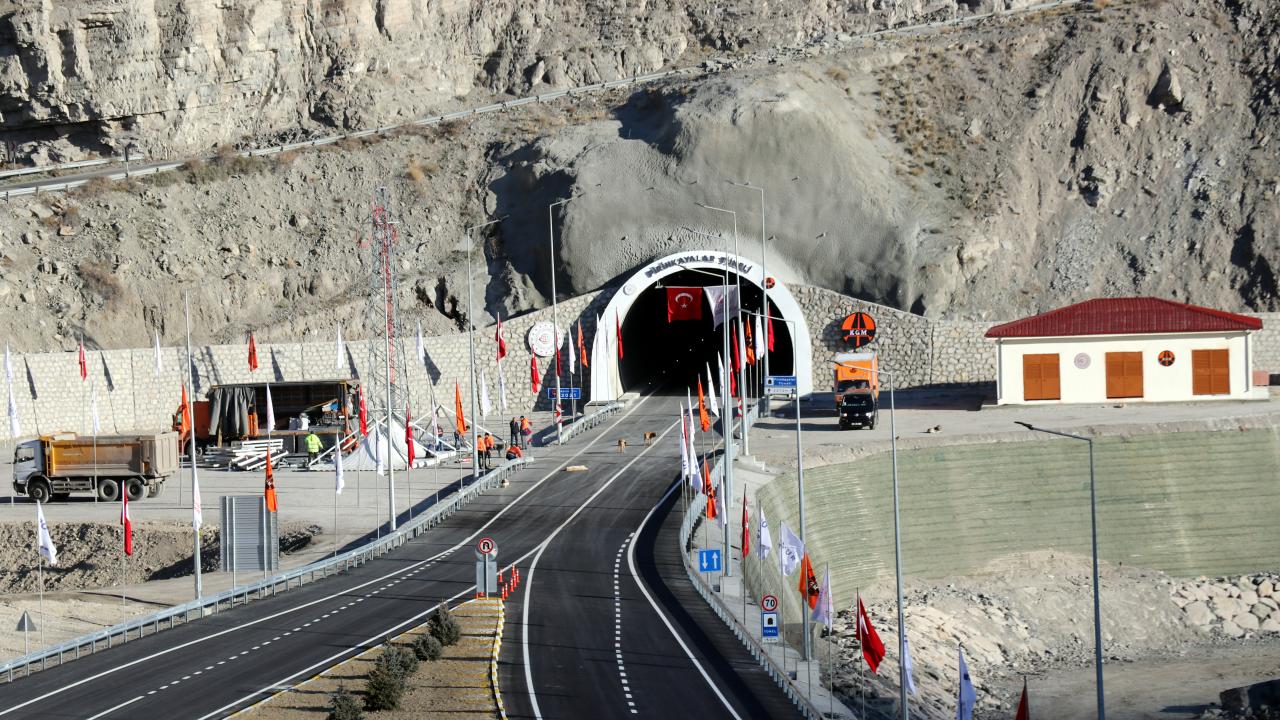 Cumhurbaşkanı Erdoğan video konferansla katılacak