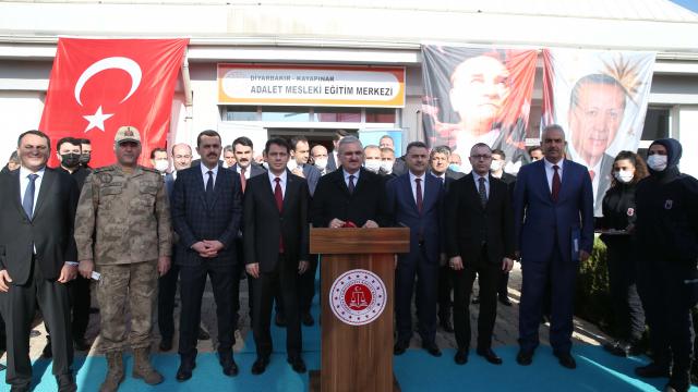 Diyarbakırda Adalet Mesleki Eğitim Merkezi törenle açıldı