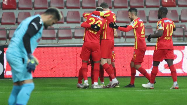 Sivassporun serisine Kayserispor son verdi