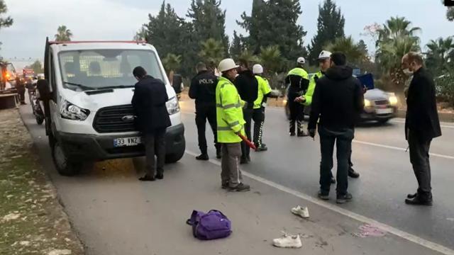 Mersinde kamyonetin çarptığı lise öğrencisi yaşamını yitirdi