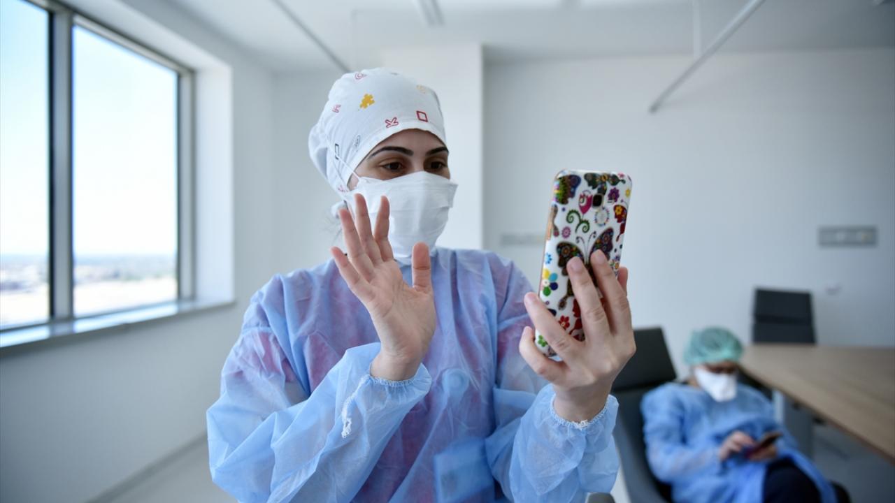 2021 de maskeyle geçti