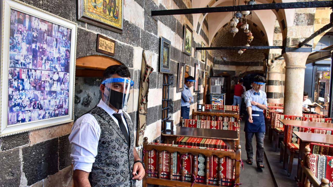 Avrupa, yeniden COVID-19`un merkez üssü haline geldi