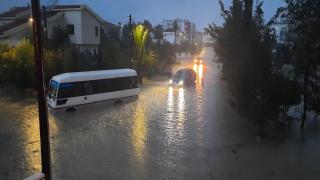 Lefkoşa'da sağanak etkili oldu