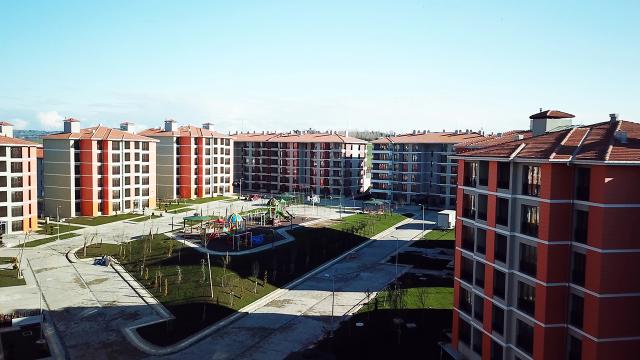 TOKİ, İstanbulda 5 bin 565 sosyal konutu tamamladı